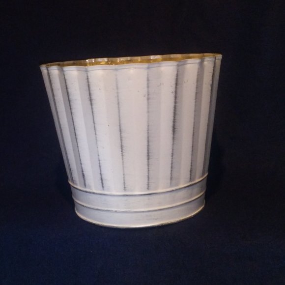 Galvanized Metal Rustic Plant/Flower Pot/Vase By Por La Mar Nursery 6"H 6"O 5.7B - Picture 3 of 5